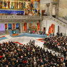 10. desember: Kongen og Dronningen er til stede når Organisasjonen for forbud mot kjemiske våpen (OPCW) mottar Nobels fredspris under en høytidelig seremoni i Oslo rådhus. (Foto: Heiko Junge, NTB scanpix)